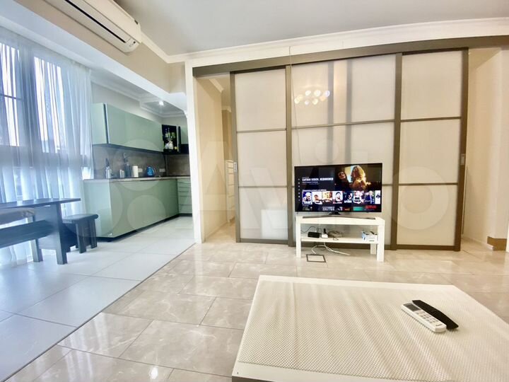 Квартира-студия, 42 м², 4/14 эт.