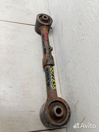 Тяга задняя продольная левая внутренняя