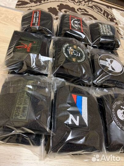 Шевроны, нашивки