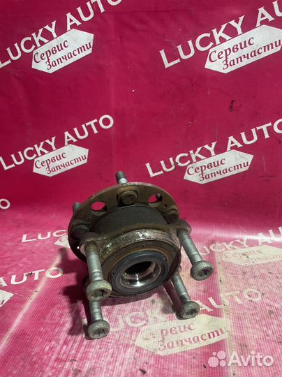 Ступица передняя Hyundai Santa Fe 4