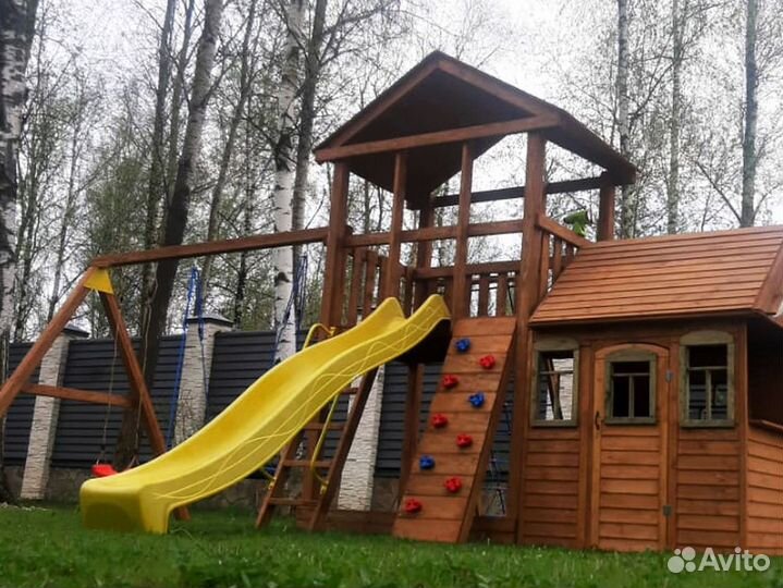 Детская площадка уличная. Безопасная конструкция