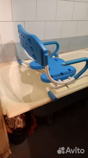 Сидение для ванны поворотное