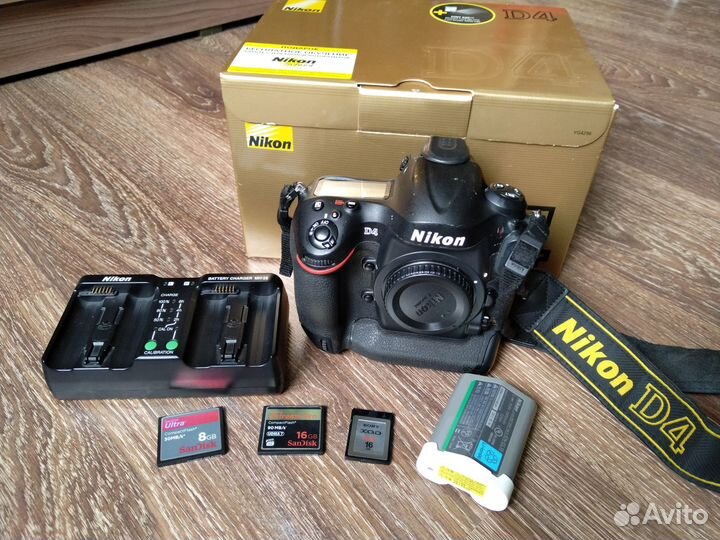 Nikon D4