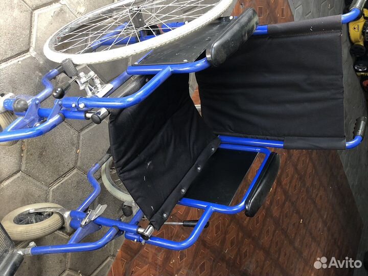 Инвалидная коляска