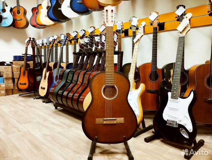 Семиструнная гитара (новая)