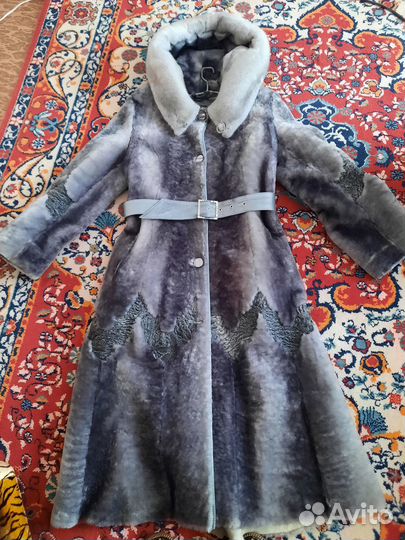 Шуба мутоновая с капюшоном