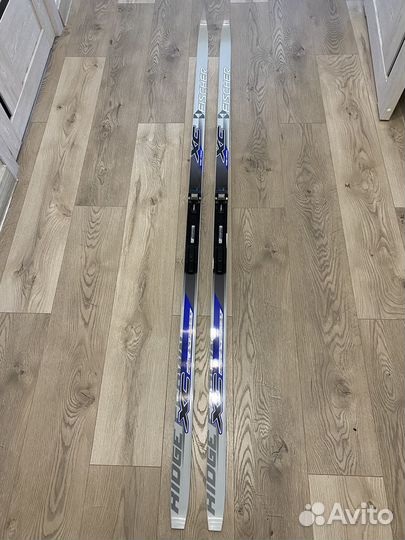 Лыжи беговые fisher и atomic