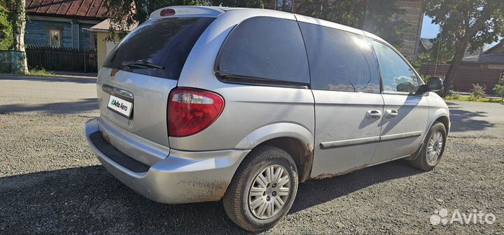 Chrysler Town & Country 3.3 AT, 2005, 350 000 км