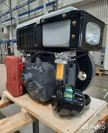 Двигатель R180AN