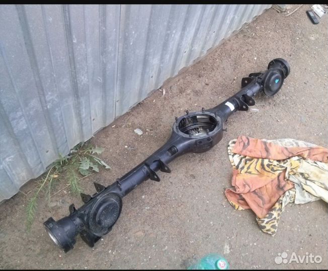 Чулок заднего моста niva 21213