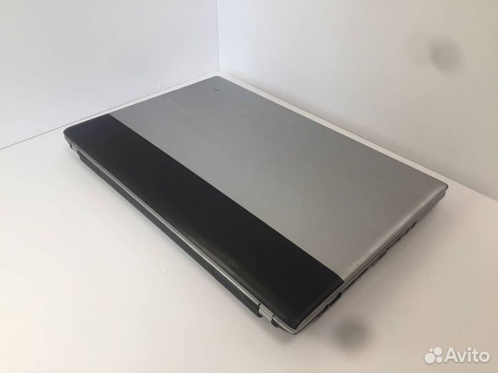 Ноутбук Samsung для офиса