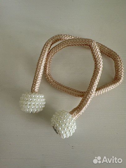 Держатель для штор магнитный новый бусины