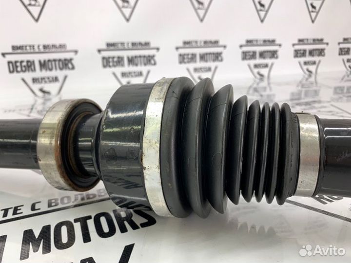 Привод полуось передний правый Volvo XC70 07-2016