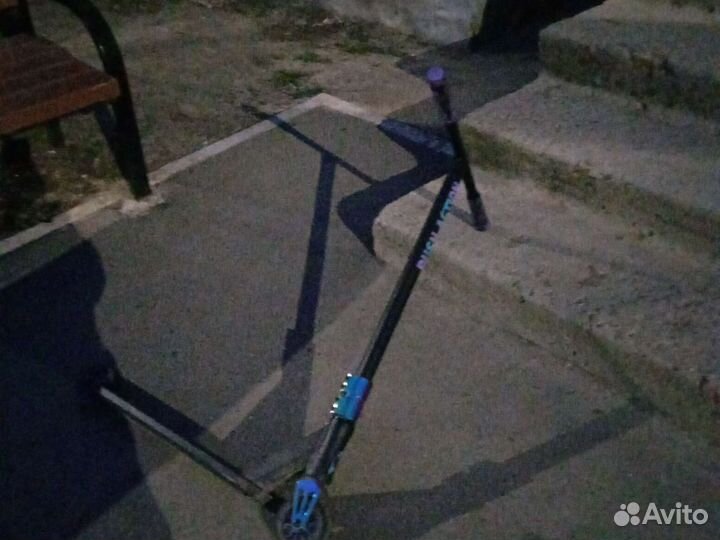Трюковой самокат