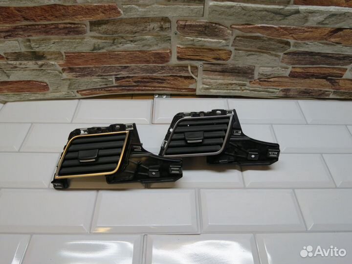 Дефлектор воздушный Audi A8 D4 A8D4