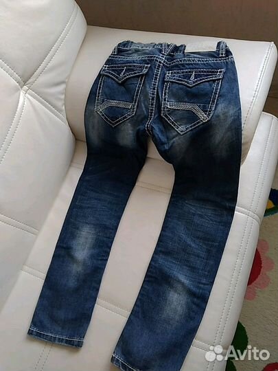 Джинсы