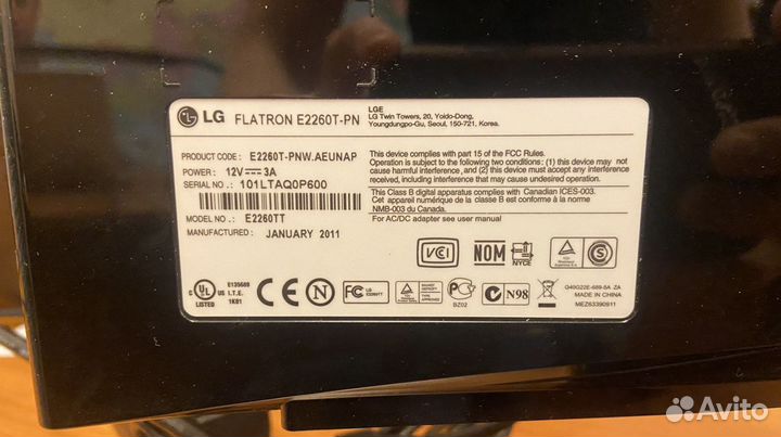 Монитор LG flatron e 2260t-pn