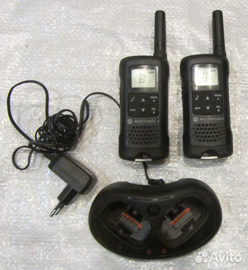 Комплект раций Motorola ixtn 4021C