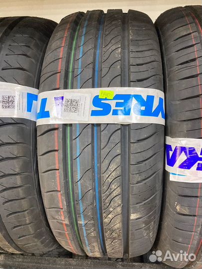 Viatti Strada 2 (V-134) 195/55 R15 89V