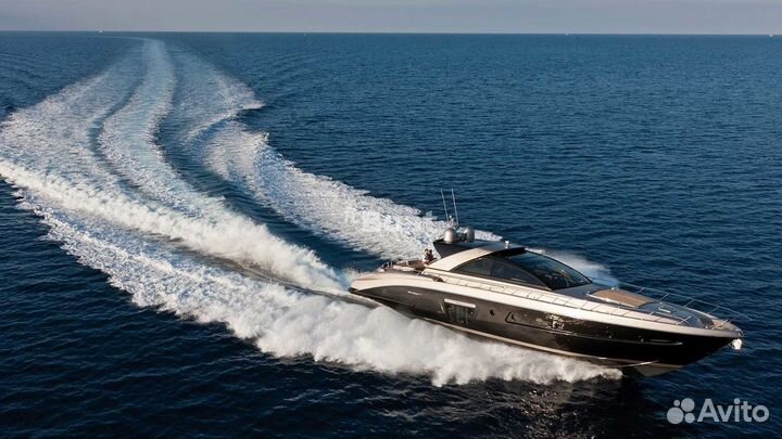 Моторная яхта Riva 68 EGO Super (007)