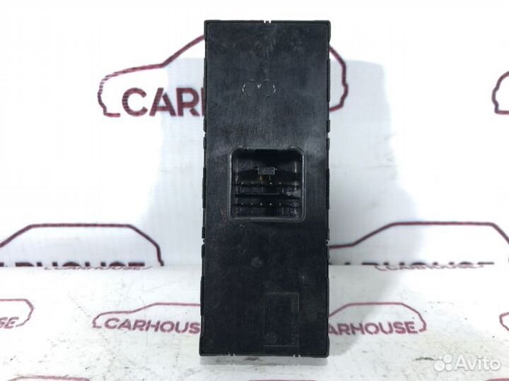 Кнопки стеклоподъемников Volkswagen Touareg NF