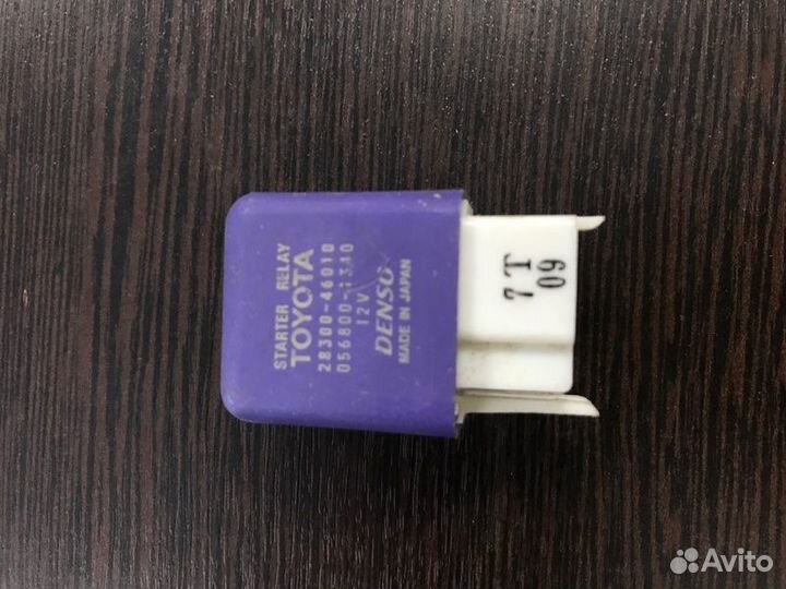 Реле Toyota Land Cruiser 100