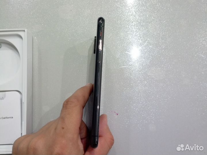 iPhone X, 256 ГБ