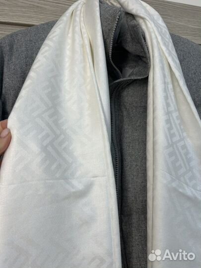 Шарф палантин Fendi новый