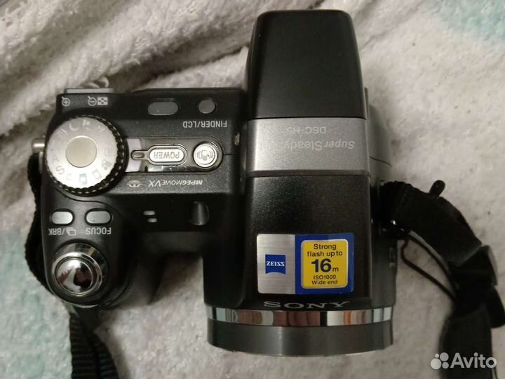 Компактный фотоаппарат sony