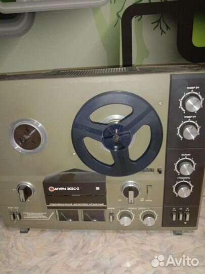 Катушечный магнитофон