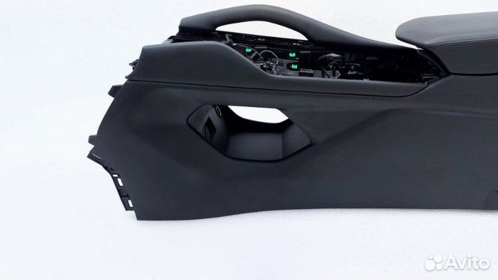 Б/У Б/У Центральная консоль Состояние отличное