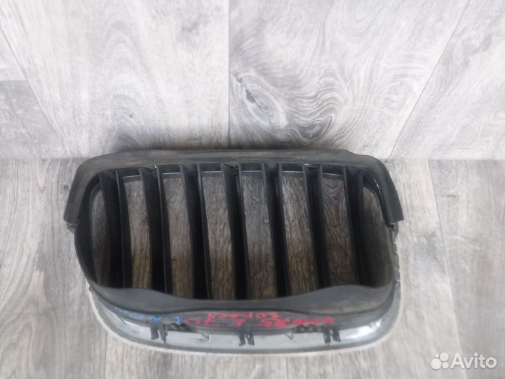 Решетка радиатора левая №644 BMW X5 (E70) 2008