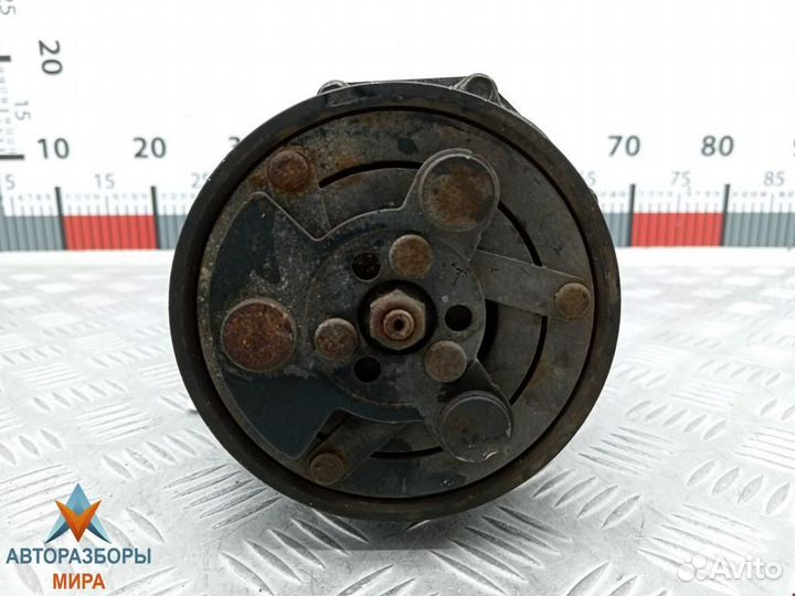 Компрессор кондиционера Volkswagen Golf GTI 4 2002