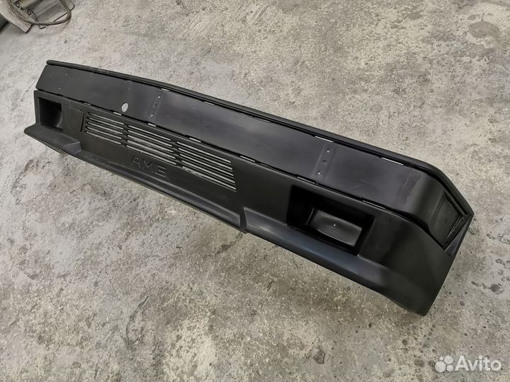 Бампер передний AMG Mercedes W124 дорестайлинг