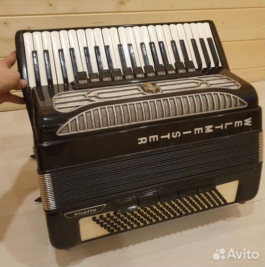 Легендарный аккордеон Weltmeister Supita Видео