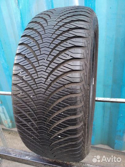 Goodyear Vector 4Seasons Gen-2 205/55 R16