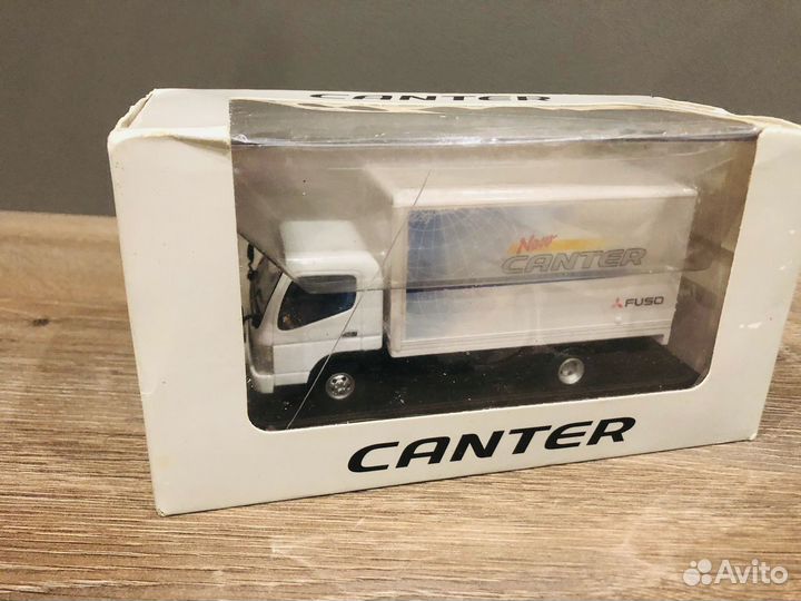 Модель автомобиля mitsubishi fuso canter