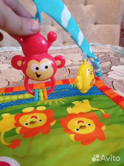 Развивающий коврик