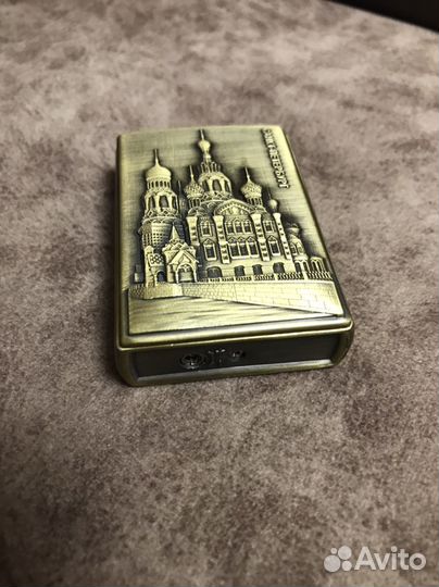 Зажигалка газовая сувенирная