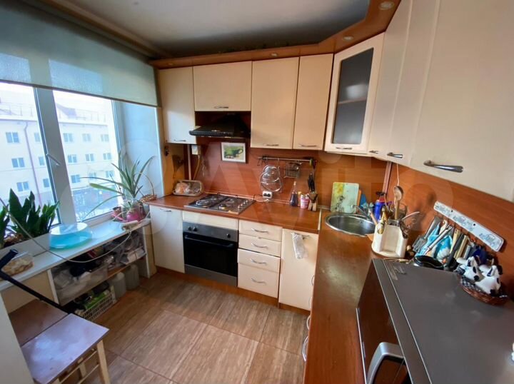 3-к. квартира, 56 м², 3/5 эт.