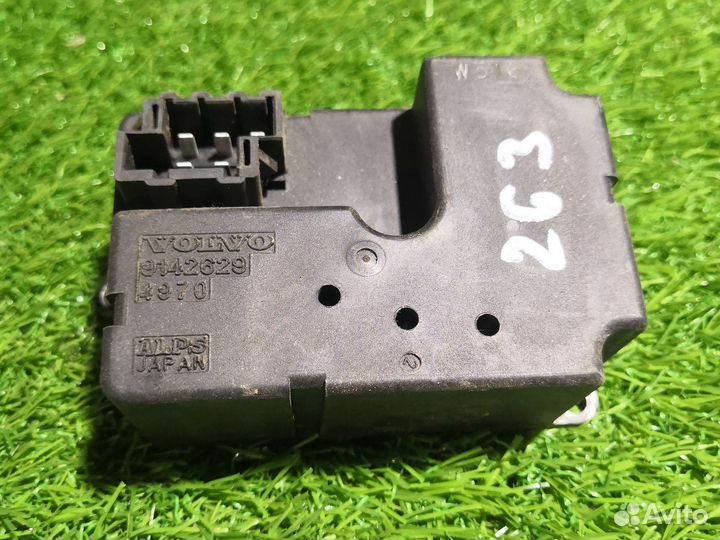 Привод заслонки печки Volvo 850