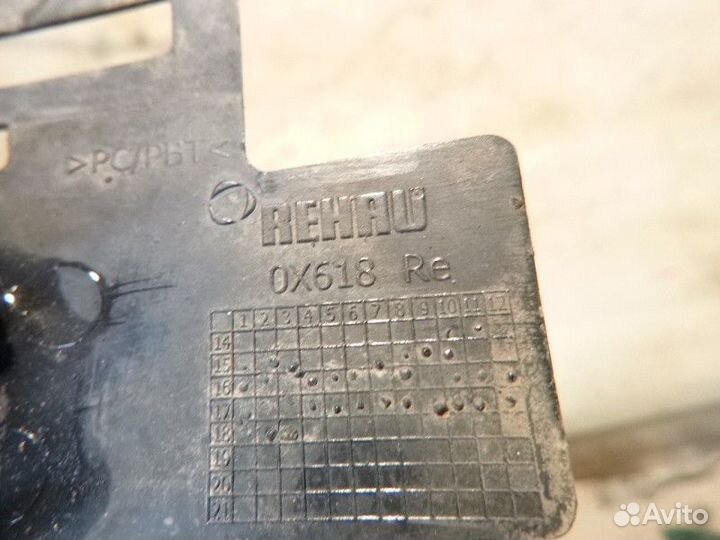 Кронштейн датчика парковки audi Q7 Q7 4M 2015