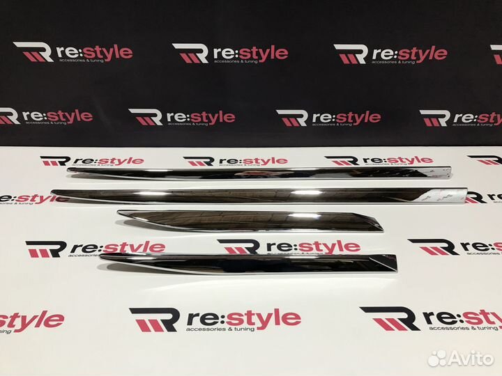 Молдинги дверей Lexus LX570 c 2016 R663
