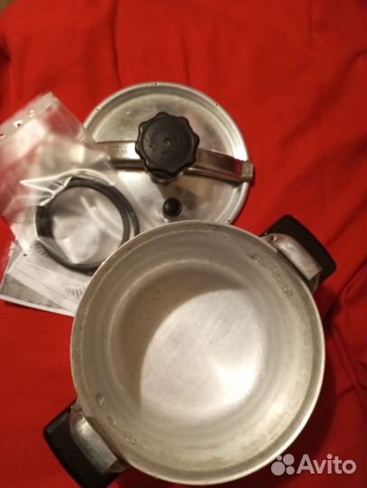 Скороварка Минутка СССР,6 л. Хор сост