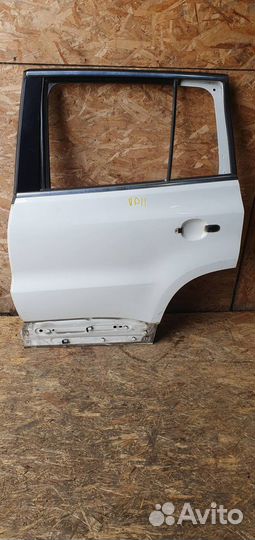 Дверь задняя левая Volkswagen Tiguan 2007-2011