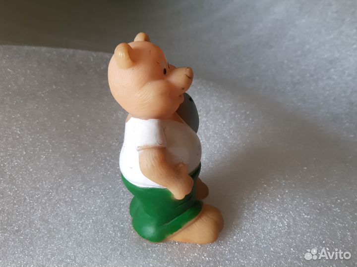 Резиновая игрушка медведь американский футбол