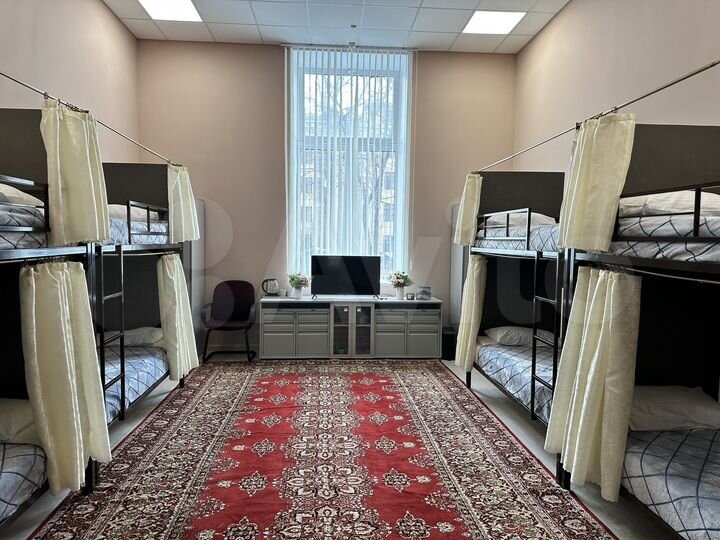 Комната 50 м², 1/10 эт.