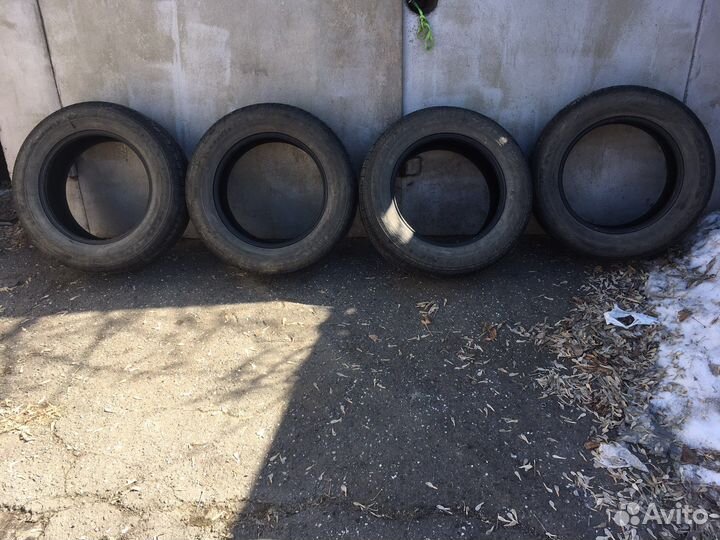 Kumho Solus KL21 235/65 R17