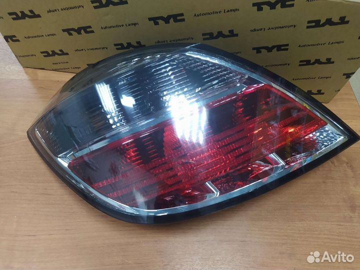 Фонарь задний