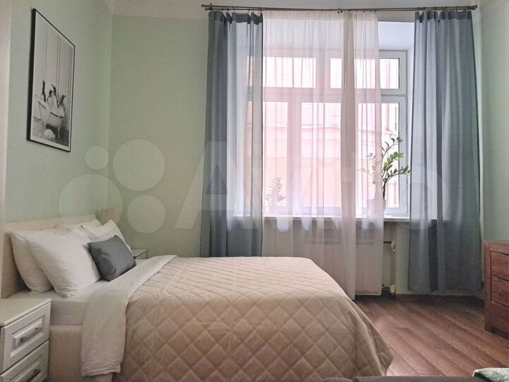 3-к. квартира, 95 м², 2/6 эт.